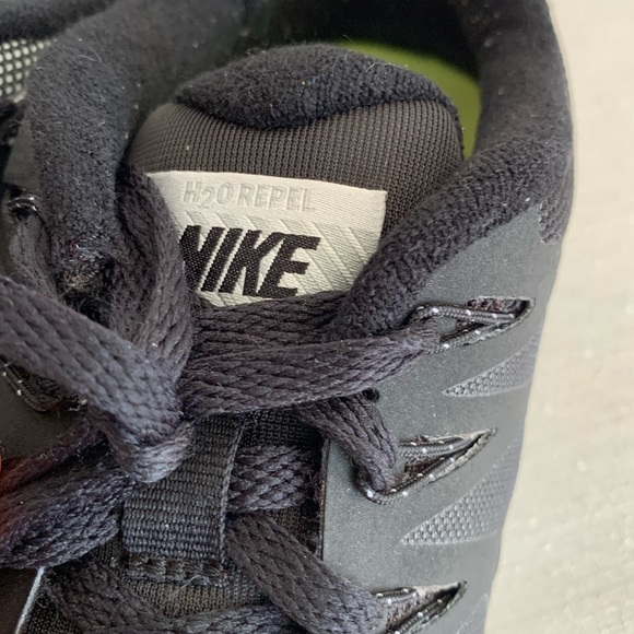 Nike Free 5.0 H2O Repel Black Silver Flash Back Reflecting Running Woman’s 10 - Picture 7 of 13